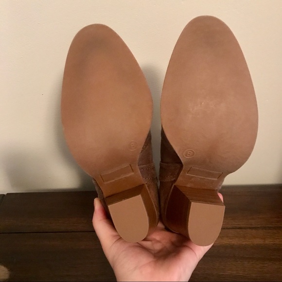 Fabulous tan booties! - Picture 5 of 5